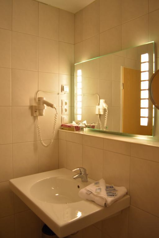 Hotel Arosa Κάσελ Εξωτερικό φωτογραφία